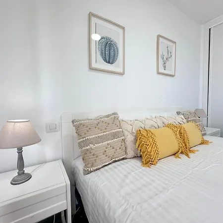 2the Location - Americas & Parking Apartment Playa de las Americas (Tenerife)