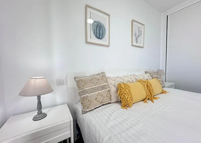 2the Location - Americas & Parking Apartament Playa de las Americas (Tenerife)