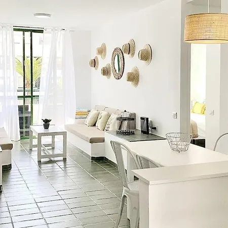 아파트 2the Location - Americas & Parking